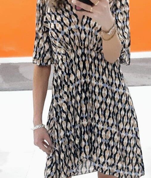 VESTIDO MANGA CORTA ONLY TRAZOS BLACK